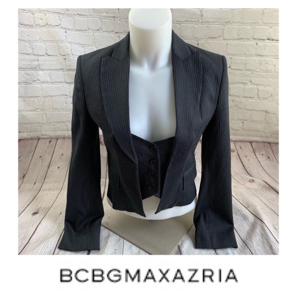 HP 6/22 BCBG Maxazria Blazer w/attached Vest